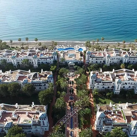Dominion Beach Apartment Estepona